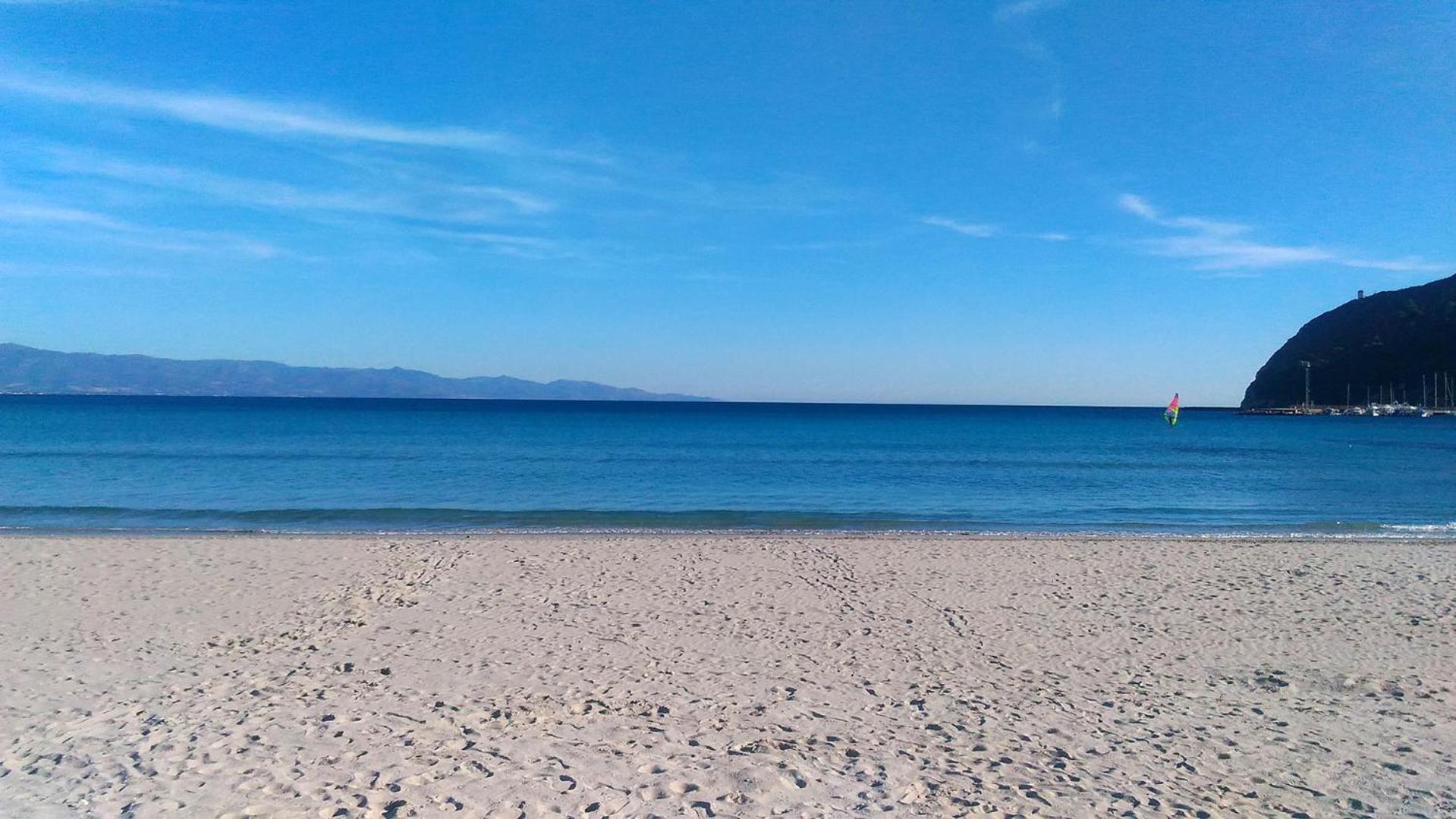 Appartamento In riva al mare Cagliari Esterno foto